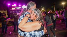 Que vuelvan los lentos: una noche de música de los 80 y 90 bajo las estrellas Que vuelvan los lentos: una noche de música de los 80 y 90 bajo las estrellas