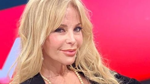 graciela alfano se burlo del cuerpo de susana gimenez y le dijo que traje de bano deberia usar graciela alfano se burlo del cuerpo de susana gimenez y le dijo que traje de bano deberia usar