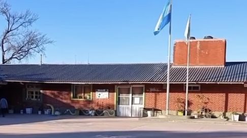 El incidente ocurrió en la escuela Carlos María del sur mendocino. El incidente ocurrió en la escuela Carlos María del sur mendocino.