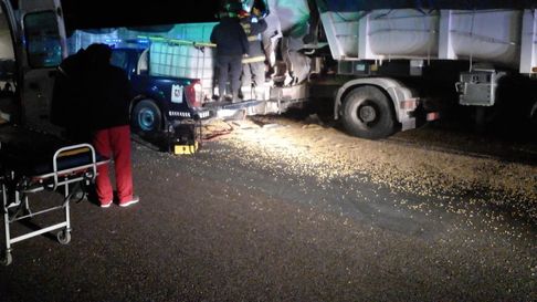 Dos camiones chocaron en la ruta 7 Dos camiones chocaron en la ruta 7