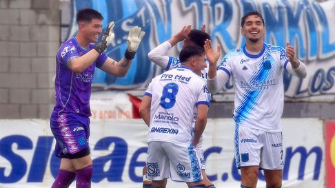 La reacción de los jugadores tras el gol de arco a arco. La reacción de los jugadores tras el gol de arco a arco.