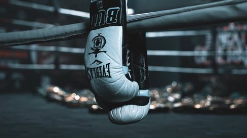 El verdugo de Canelo Álvarez se retiró del boxeo. El verdugo de Canelo Álvarez se retiró del boxeo.