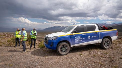 El 2 de agosto en Uspallata se hará la audiencia pública por San Jorge en el campamento minero de la empresa. En paralelo, habrá otra audiencia de asambleístas y vecinos en la villa. El 2 de agosto en Uspallata se hará la audiencia pública por San Jorge en el campamento minero de la empresa. En paralelo, habrá otra audiencia de asambleístas y vecinos en la villa.