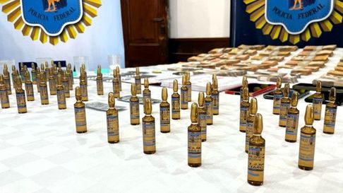 Un enfermero fue inhabilitado de por vida y sentenciado a prisión luego de descubrirse que vendía fentanilo por Telegram. Un enfermero fue inhabilitado de por vida y sentenciado a prisión luego de descubrirse que vendía fentanilo por Telegram.