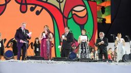 Locutores de la Fiesta Nacional de la Vendimia 2022. Locutores de la Fiesta Nacional de la Vendimia 2022.