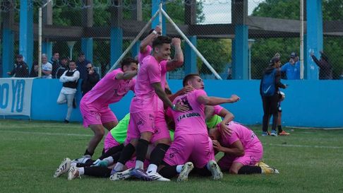 Villa San Carlos ganó en la hora y clasificó. Sueña con el ascenso Villa San Carlos ganó en la hora y clasificó. Sueña con el ascenso