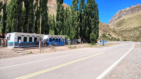 Mendoza y el Maule se comprometieron a invertir en infraestructura y servicios aduaneros que permitan operar al Paso Pehuenche a plena capacidad Mendoza y el Maule se comprometieron a invertir en infraestructura y servicios aduaneros que permitan operar al Paso Pehuenche a plena capacidad