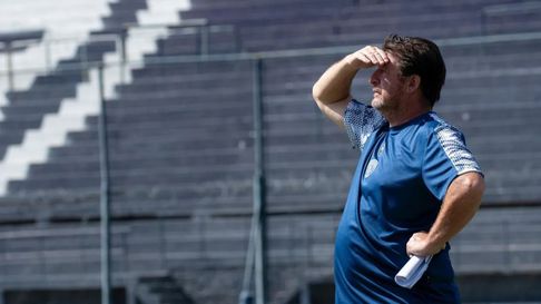 Alfredo Berti suma caras nuevas en Independiente Rivadavia. Alfredo Berti suma caras nuevas en Independiente Rivadavia.