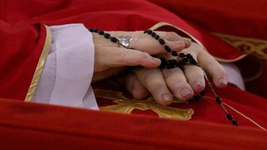 El presidente de Ucrania, Volodímir Zelenski, confirmó su presencia ne el funeral del papa Francisco.