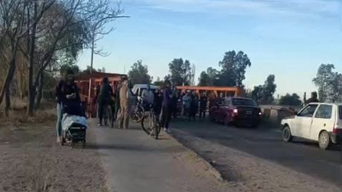 Violencia en el barrio la Isla del Río Diamante. Violencia en el barrio la Isla del Río Diamante.