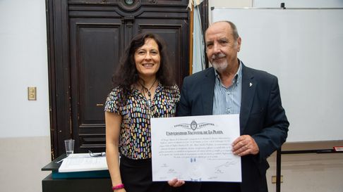 la unlp reconocio como profesor emerito a un ex presidente de la universidad la unlp reconocio como profesor emerito a un ex presidente de la universidad
