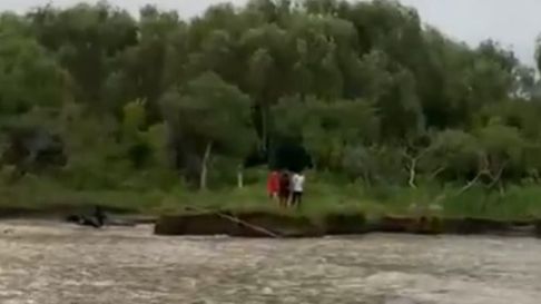 Los jóvenes varados en el Río de La Plata Los jóvenes varados en el Río de La Plata