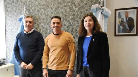 Guaymallén y Vialidad Nacional inauguraron la oficina técnica para comenzar con las obras en el Acceso Este. Guaymallén y Vialidad Nacional inauguraron la oficina técnica para comenzar con las obras en el Acceso Este.