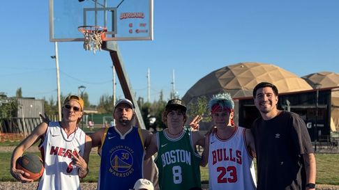 Mendoza recibe un gran y novedoso torneo de básquet 3x3. Mendoza recibe un gran y novedoso torneo de básquet 3x3.