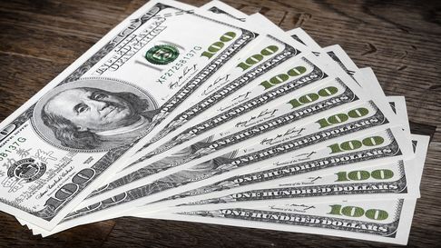 El dólar blue volvió a subir y obligó al Central a intervenir. El dólar blue volvió a subir y obligó al Central a intervenir.