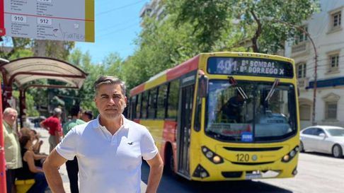Mario Vadillo, candidato del Frente Verde, criticó el sistema de subsidios al transporte en Mendoza. Mario Vadillo, candidato del Frente Verde, criticó el sistema de subsidios al transporte en Mendoza.