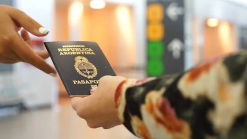 detectaron pasaportes argentinos defectuosos detectaron pasaportes argentinos defectuosos
