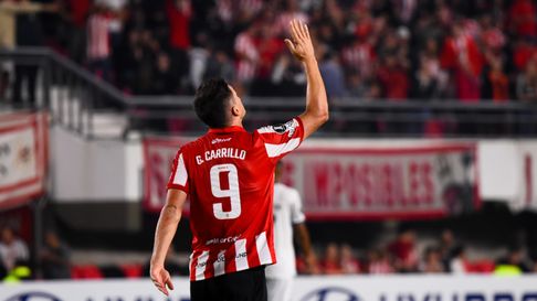 Guido Carrillo y su tradicional dedicatoria al cielo en la victoria de Estudiantes de La Plata por la copa Guido Carrillo y su tradicional dedicatoria al cielo en la victoria de Estudiantes de La Plata por la copa