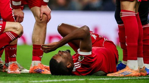 El delantero sueco se perdería el Mundial, si su selección se clasifica. El delantero sueco se perdería el Mundial, si su selección se clasifica.