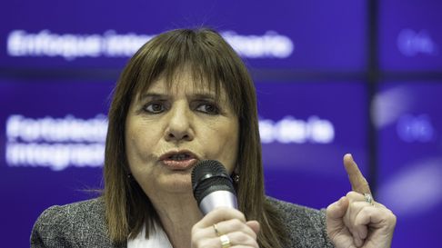 Patricia Bullrich complicó a Cúneo Libarona con una vieja entrevista. Patricia Bullrich complicó a Cúneo Libarona con una vieja entrevista.