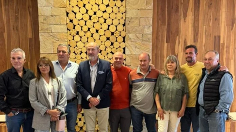 Rodolfo Vargas Arizu visitó Malargüe y dejó promesas para los ganaderos. Rodolfo Vargas Arizu visitó Malargüe y dejó promesas para los ganaderos.