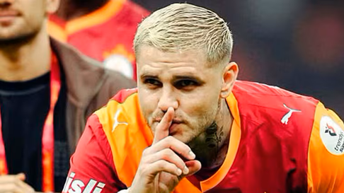 Mauro Icardi explotó en redes contra su ex. Mauro Icardi explotó en redes contra su ex.