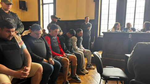 Los cinco imputados por narcotráfico por la investigación de la avioneta encontrada en Salta con coaína. / La Gazeta Los cinco imputados por narcotráfico por la investigación de la avioneta encontrada en Salta con coaína. / La Gazeta