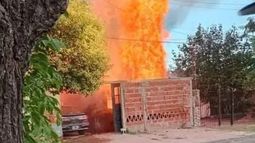 Solicitan donaciones para una familia que perdió todo tras un incendio en El Carmen Solicitan donaciones para una familia que perdió todo tras un incendio en El Carmen