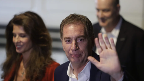 Diego Santilli, ministro del Interior, llega a Mendoza. Diego Santilli, ministro del Interior, llega a Mendoza.