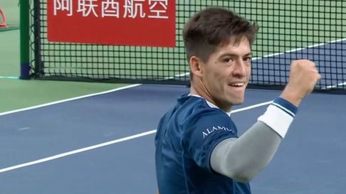 Sebastián Báez logró una enorme victoria en Asia. Sebastián Báez logró una enorme victoria en Asia.