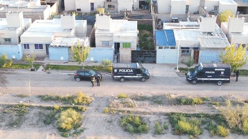 lujan de cuyo: cayeron dos mujeres que lideraban la venta de droga en tres barriadas distintas lujan de cuyo: cayeron dos mujeres que lideraban la venta de droga en tres barriadas distintas