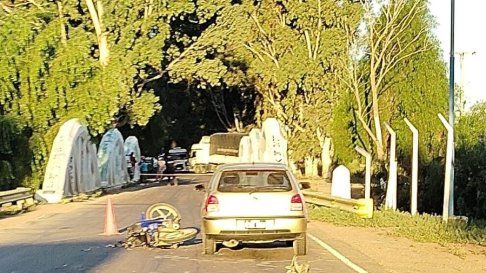 Tras el impacto el motociclista falleció en el lugar Tras el impacto el motociclista falleció en el lugar