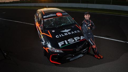 Julián Santero uno de los mendocinos presentes en el Gálvez. Julián Santero uno de los mendocinos presentes en el Gálvez.