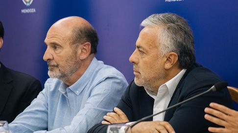 Rodolfo Vargas Arizu y Alfredo Cornejo. Rodolfo Vargas Arizu y Alfredo Cornejo.