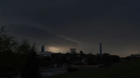 El clima empeora y rige Alerta Amarillo en La Plata El clima empeora y rige Alerta Amarillo en La Plata