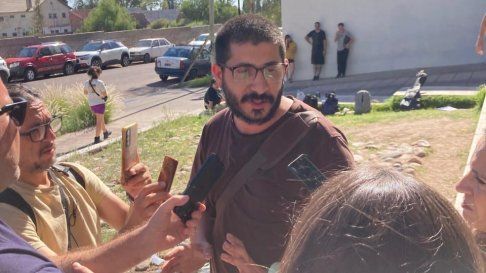 Bautista Franco, uno de los periodistas detenidos en el marco de una protesta contra San Jorge. Bautista Franco, uno de los periodistas detenidos en el marco de una protesta contra San Jorge.