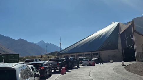 El Paso a Chile está habilitado durante todo el día. El Paso a Chile está habilitado durante todo el día.