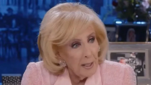 Mirtha desmintió los rumores de romance entre su nieta y Mauricio Macri. Mirtha desmintió los rumores de romance entre su nieta y Mauricio Macri.