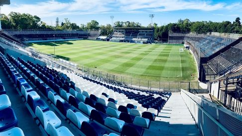 El Bosque cumple: Gimnasia celebra el aniversario del Estadio Juan Carmelo Zerillo El Bosque cumple: Gimnasia celebra el aniversario del Estadio Juan Carmelo Zerillo
