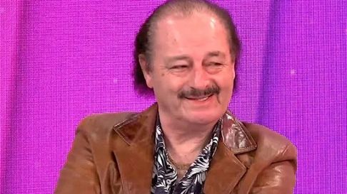 Por complicaciones en su salud el artista quedó internado. Por complicaciones en su salud el artista quedó internado.