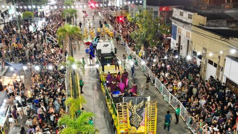 ensenada: el clima obligo a suspender los carnavales ensenada: el clima obligo a suspender los carnavales