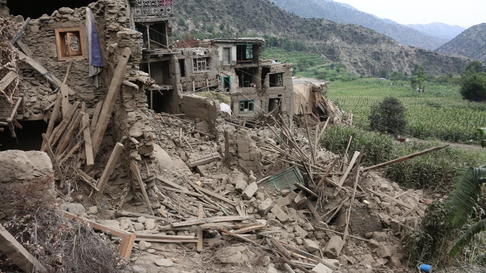 Fuerte terremoto en Afganistán Fuerte terremoto en Afganistán