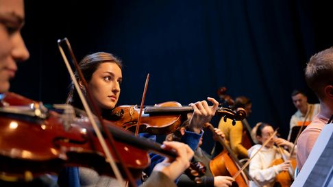 por el dia de san valentin, la orquesta barroca presenta un show sinfonico de boleros por el dia de san valentin, la orquesta barroca presenta un show sinfonico de boleros
