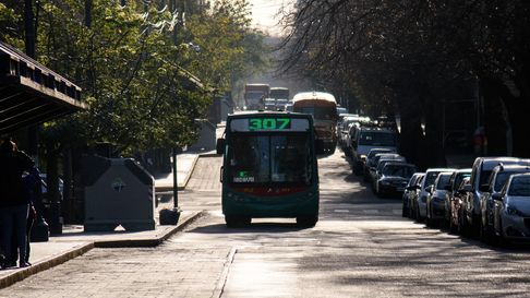 la uta ratifico el paro de micros de este viernes ¿que lineas no van a funcionar? la uta ratifico el paro de micros de este viernes ¿que lineas no van a funcionar?