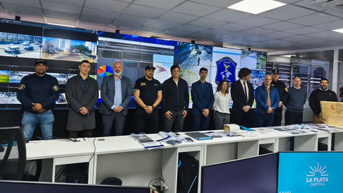 la plata: detuvieron a dos personas en un operativo contra el grooming y la pedofilia la plata: detuvieron a dos personas en un operativo contra el grooming y la pedofilia