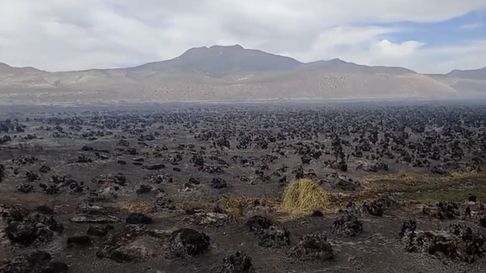 malargüe post incendio en bardas blancas: la imagen desoladora del lugar malargüe post incendio en bardas blancas: la imagen desoladora del lugar