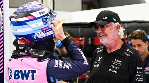 Franco Colapinto se ganó la confianza de Flavio Briatore. Franco Colapinto se ganó la confianza de Flavio Briatore.