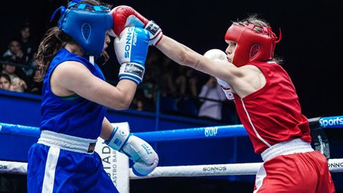 Delfina Arancibia en acción en la Copa América de Colombia. Delfina Arancibia en acción en la Copa América de Colombia.