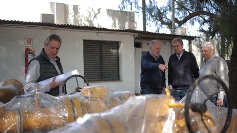 gasoducto en san rafael: ya estan los materiales y el final de la obra es cada vez mas cercano gasoducto en san rafael: ya estan los materiales y el final de la obra es cada vez mas cercano