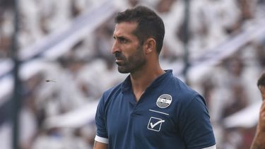 Fernando Zaniratto repetirá los once por tercera vez en Gimnasia Fernando Zaniratto repetirá los once por tercera vez en Gimnasia
